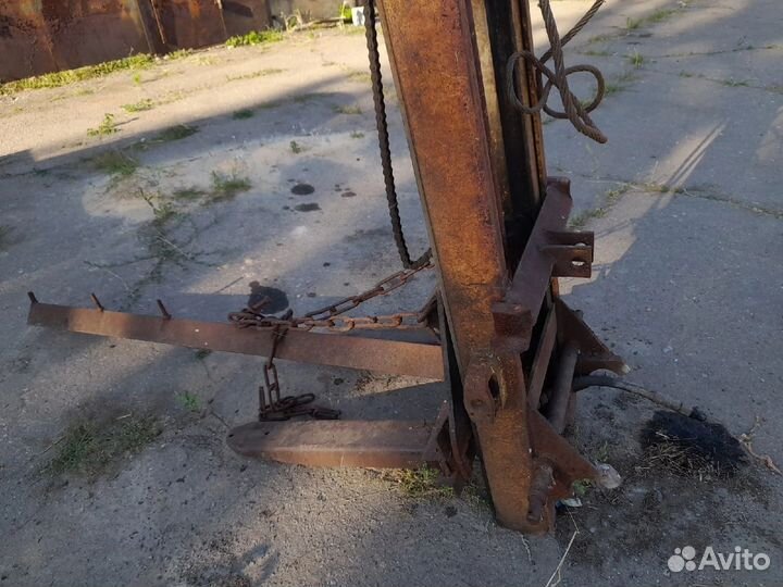 Погрузчик на заднюю навеску