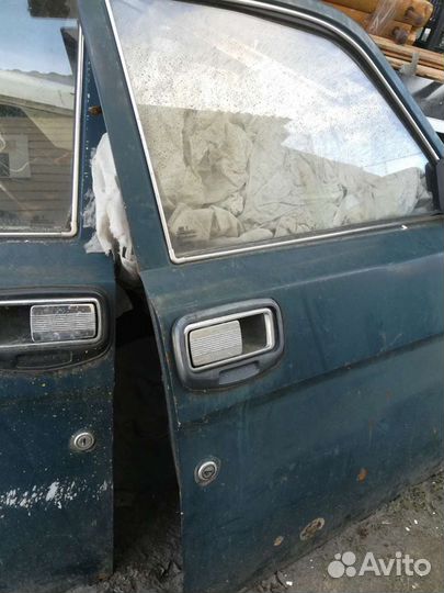 Двери Волга 3110 4 шт