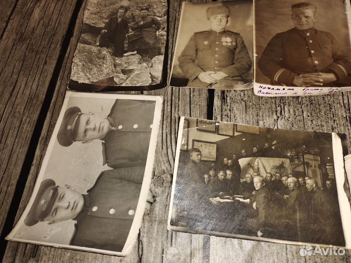 Старинное фото военных