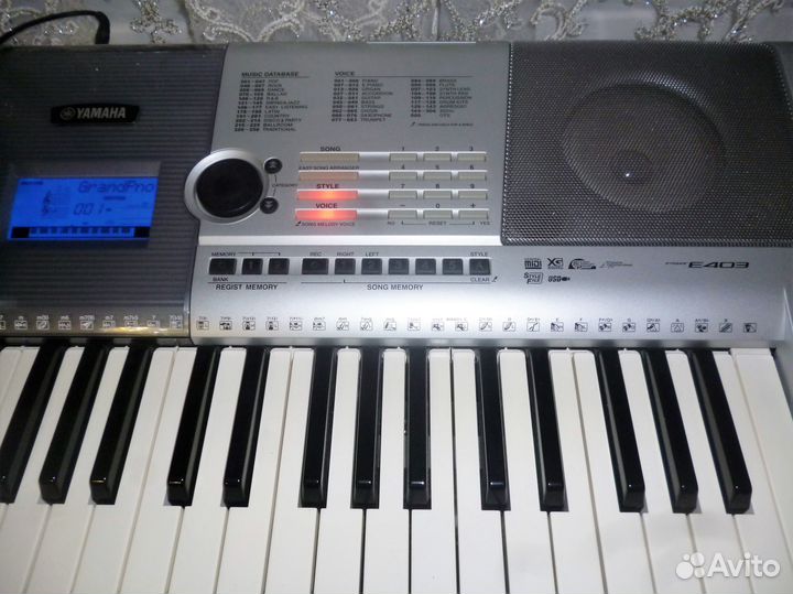 Синтезатор yamaha