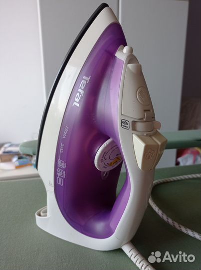 Паровой утюг tefal