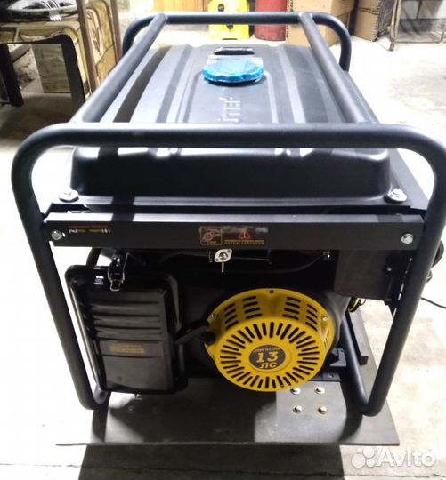 Бензогенератор 5.5 кВт