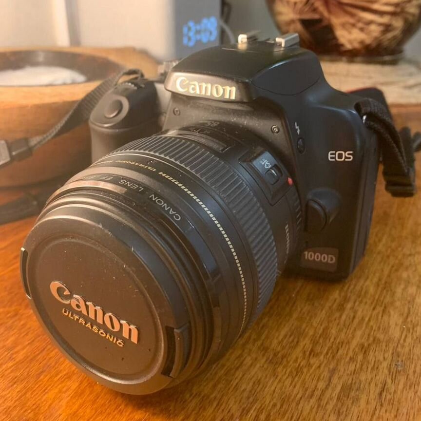 【Canon】EF-S 18-135mm F3.5-5.6 IS STM CANON EOS60D + 標準ズームレンズ EF-S18-135mm IS ステッピング