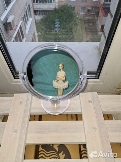 Зеркало новое настольное, двустороннее, подарок