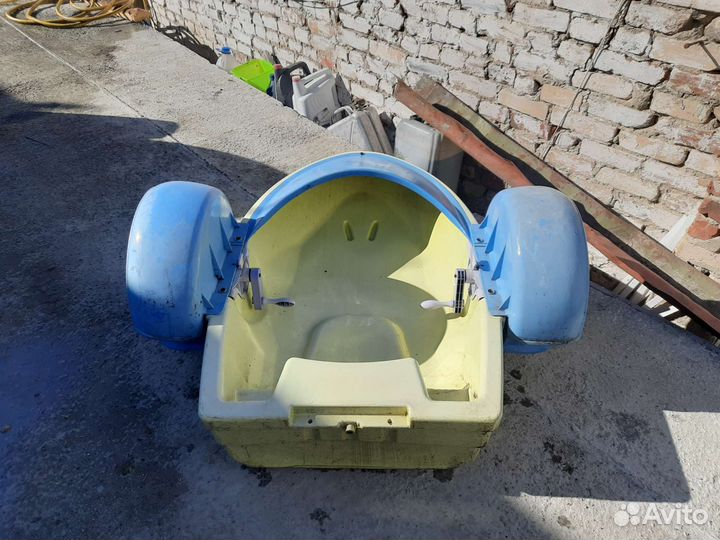 Детские бамперные лодки 