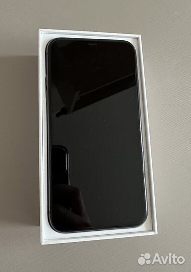 iPhone 11 64 black