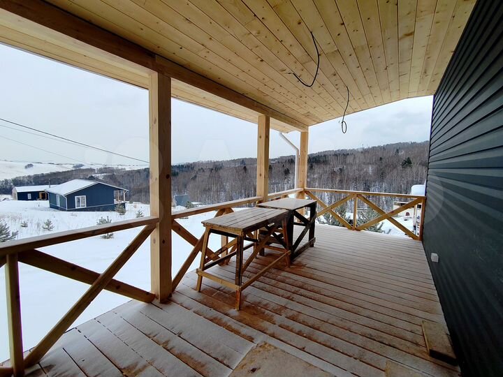 Дом 95 м² на участке 9 сот.