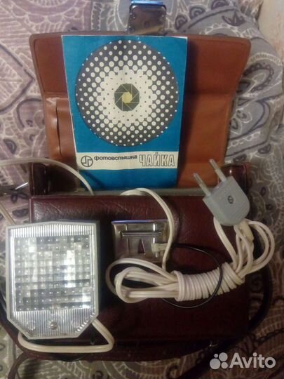 Фотовспышка,Чайка