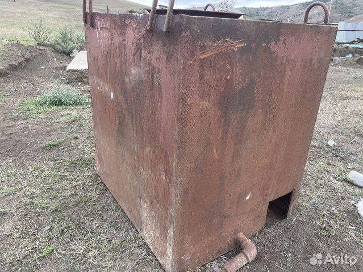 Емкость металлическая