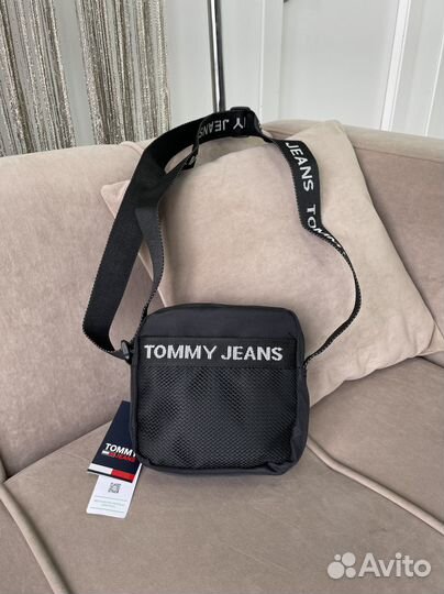 Сумка мужская Tommy Jeans экокожа, сиреневая