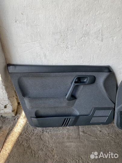 Дверные карты ваз 2110