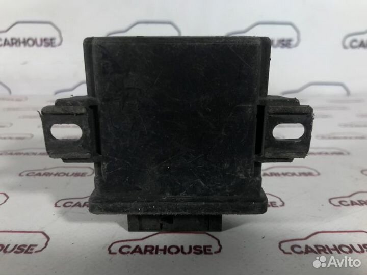 Блок управления освещением Volkswagen Passat B7