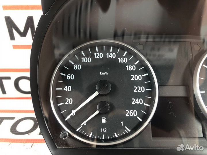 Щиток приборов Bmw 3-Series E90 N52B25A 2005