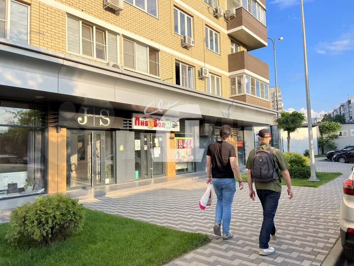 Торговое помещение на 1 этаже