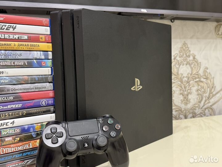 50 игр / Sony Playstation 4 Pro 1Tb