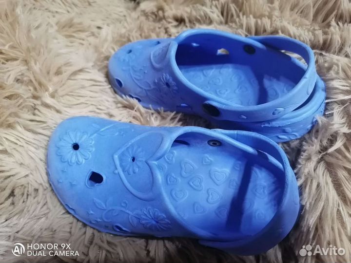 Сабо crocs на девочку