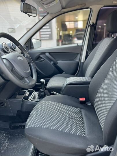 LADA Granta 1.6 МТ, 2016, 109 000 км