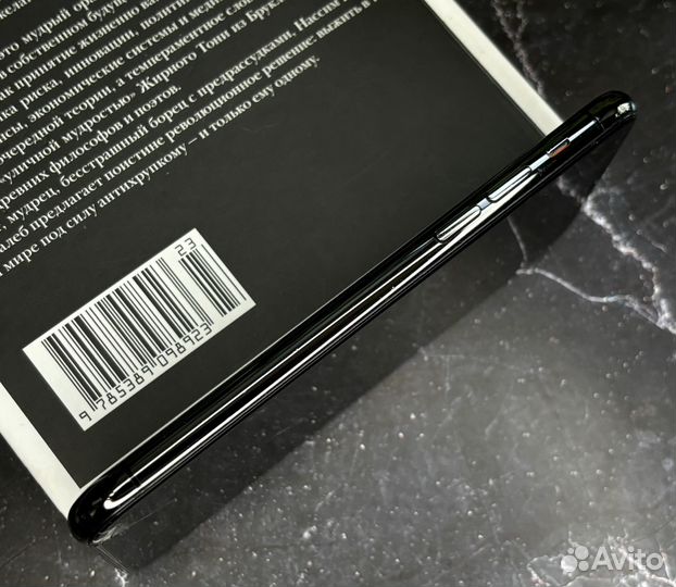 iPhone 11 Pro, 64 ГБ