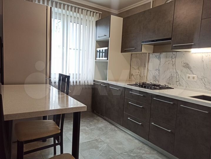 4-к. квартира, 75,6 м², 7/10 эт.