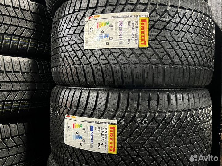 Pirelli Scorpion Winter 2 315/30 R22 и 275/35 R22 110V