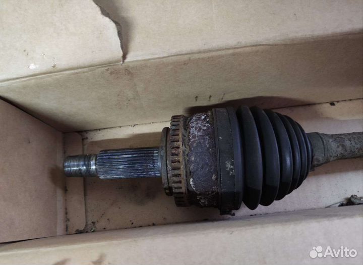 Привод передний левый Hyundai Elantra 2011-15