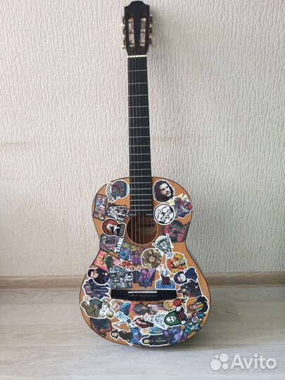 Акустическая гитара с чехлом