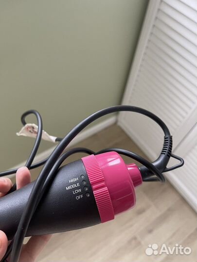 Фен щетка стайлер выпрямитель утюжок