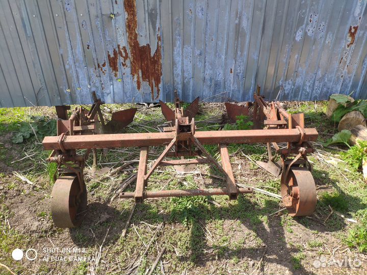 Окучник-культиватор картофельный