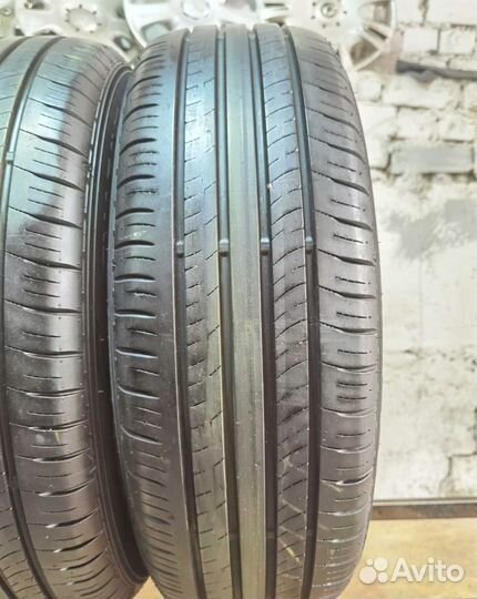 Dunlop Enasave EC300+ 215/60 R17 96H
