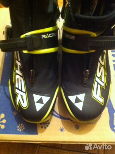 Лыжные ботинки Fischer Carbon Lite 39