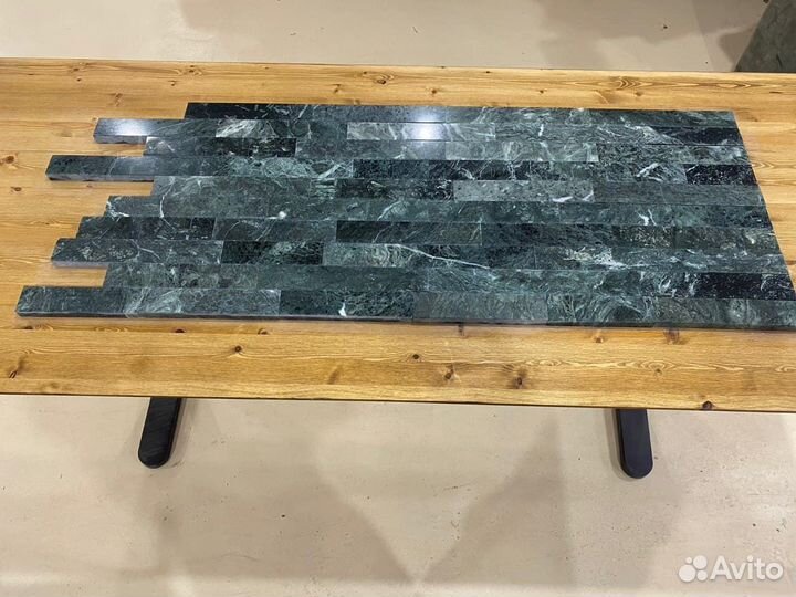 Плитка ламель для бани из зеленого камня змеевика