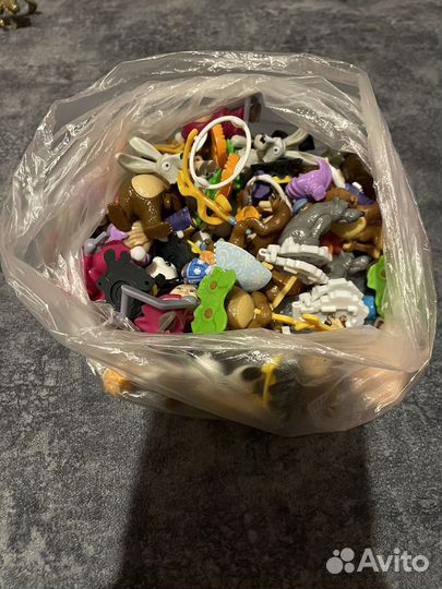 Игрушки из киндера