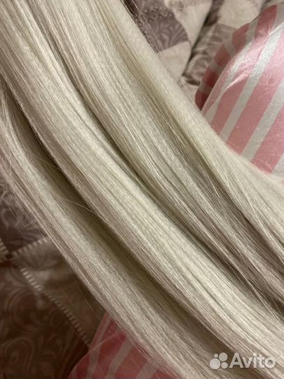 Хвост волосы на резинке