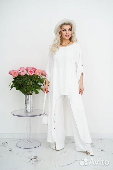 Костюм женский