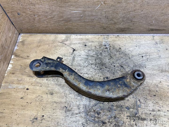 Рычаг верхний задний правый Opel Antara