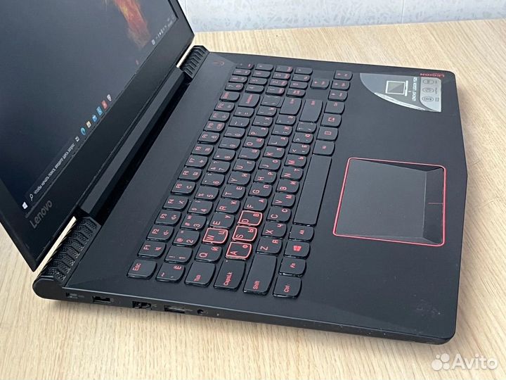 Lenovo legion FullHD, Core i5, GTX 1050, 16Gb