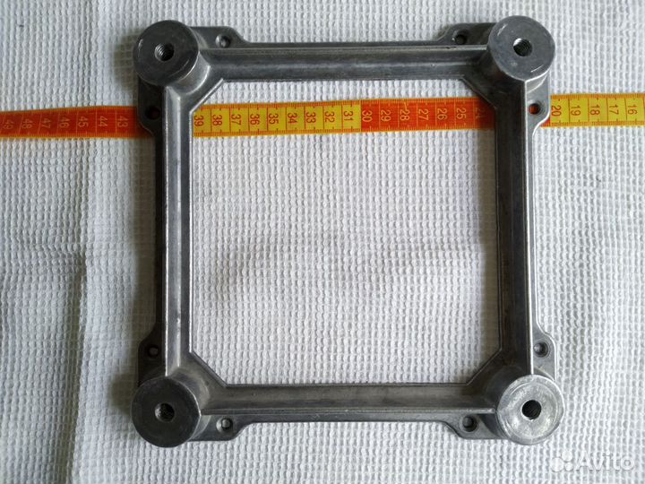 Стяжка и ножки для табурета