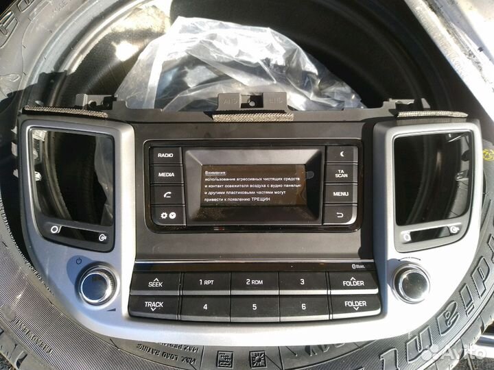 Штатная новая магнитола Хёндэ Туксон