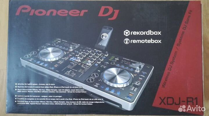 Dj контролер pioneer XDJ-R1
