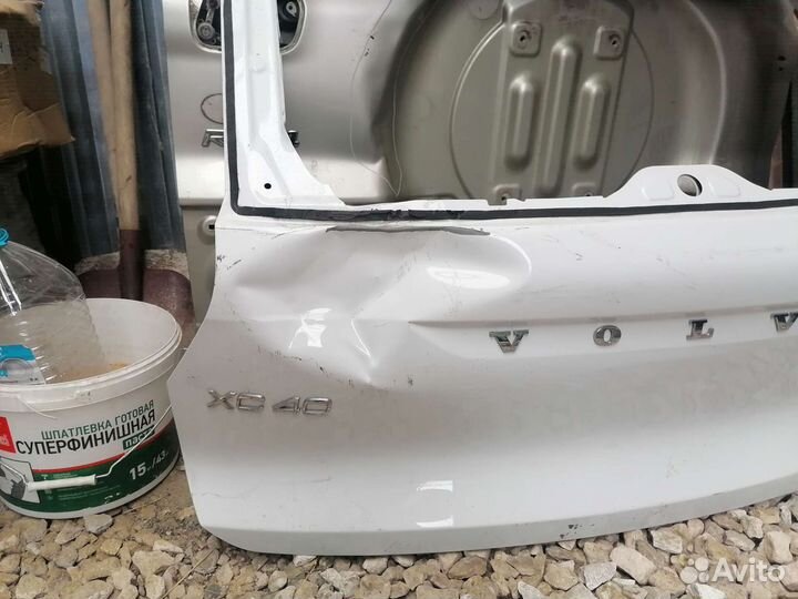 Крышка багажника Вольво хс40 (2017-Н.В.)