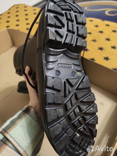 Берцы фарадей 42 р новые