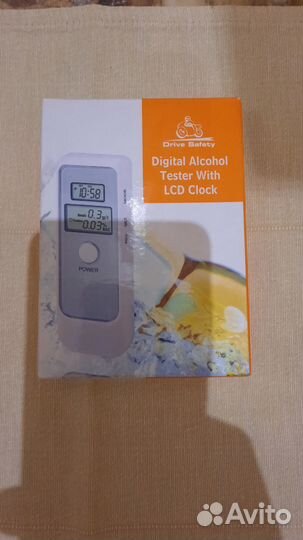 Алкотестер цифровой с термометром,часами,будильник