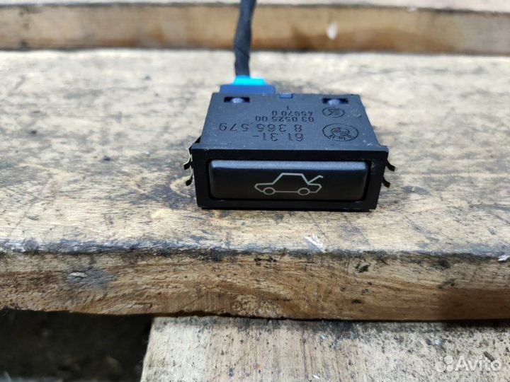 Кнопка открывания багажника Bmw 5 E39 M52B28 1998