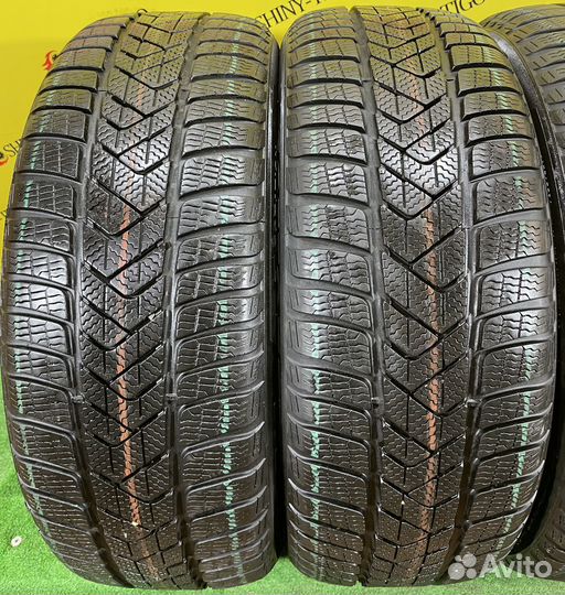 Pirelli Winter Sottozero 3 215/50 R18 91V