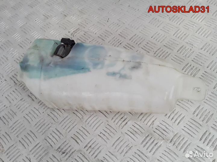 Бачок омывателя лобового стекла Renault Sandero