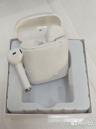 Беспроводные наушники i7s tws