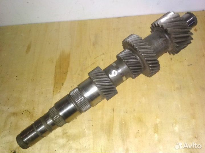 Вторичный вал МКПП Toyota Hilux Pick Up GUN125