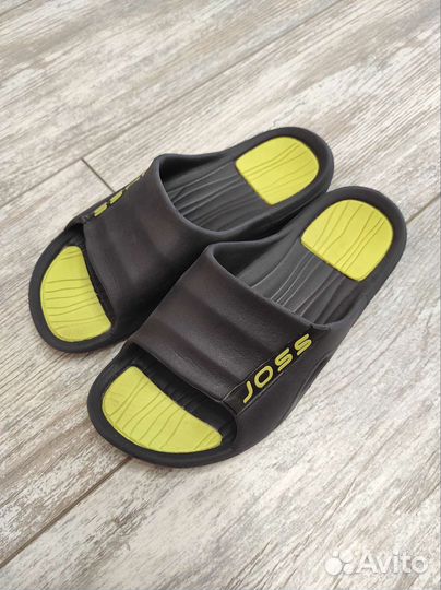 Шлепанцы для бассейна