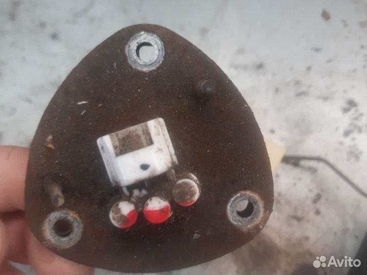 Датчик уровня топлива mitsubishi lancer 9