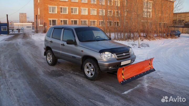 Снегоуборочный отвал 1,85 м для Chevrolet niva с а